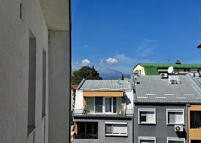 Bright Floor With Free Parking * Skopje