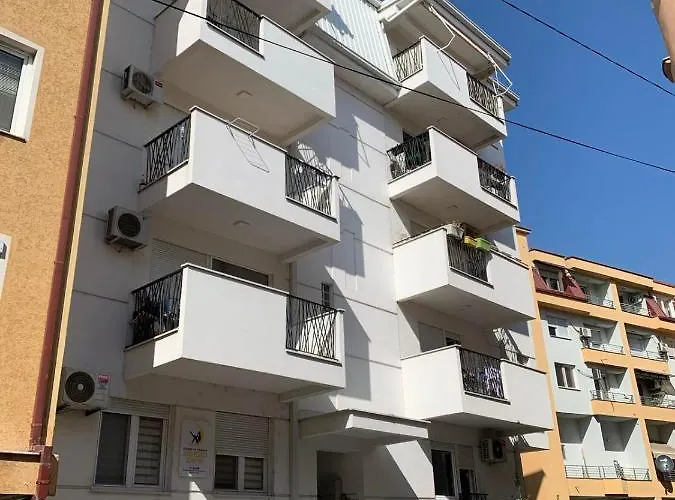 Apartment Bright Floor With Free Parking